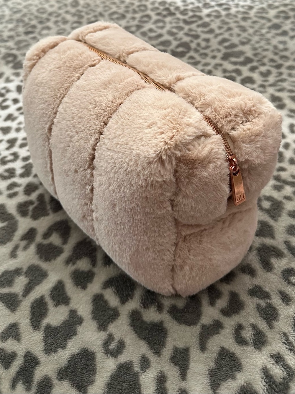 Mytagalongs Quilted Faux Fur Plush Cosmetic Pouch in Light Pink